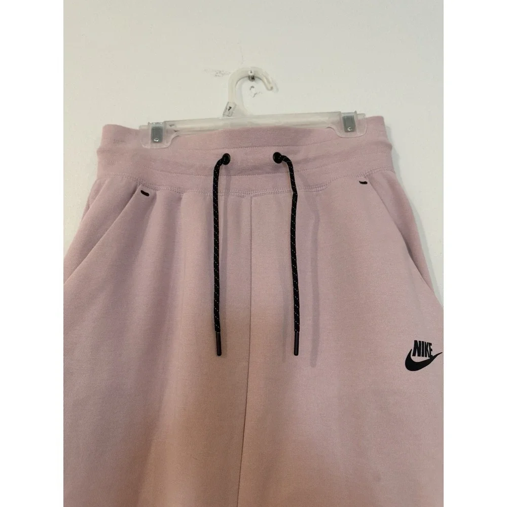 Nike waist 12